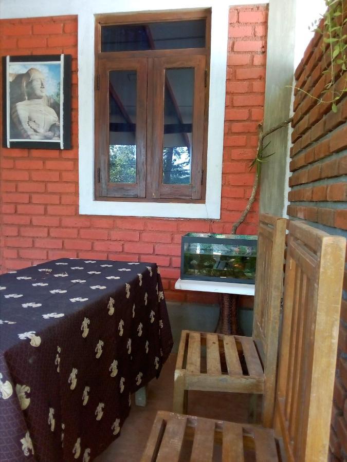 Angry Birds Homestay Habarana Exteriér fotografie